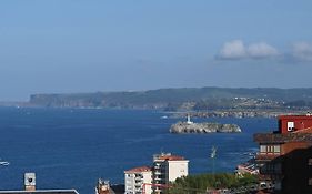 Apartamento Los Pinares Playa Del Sardinero